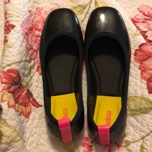 Melissa lance jellies flat